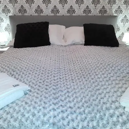 Apartament Reymonta Вроцлав Екстер'єр фото